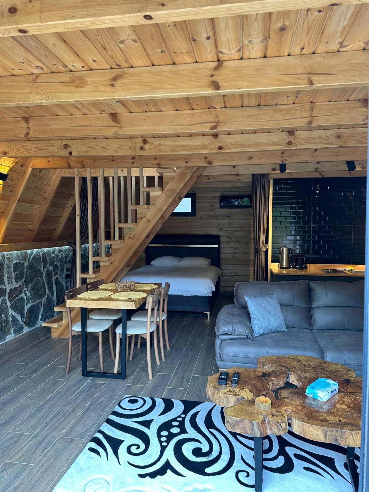 Ruby Bungalov Dogal Yasam Evleri Acomodação com café da manhã Pazar  Exterior foto