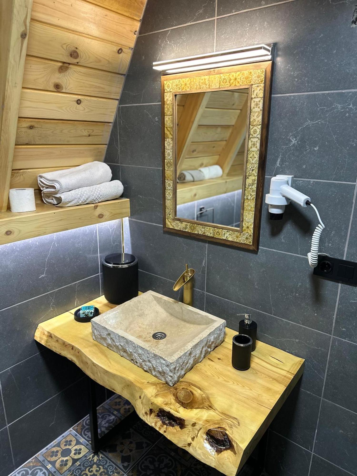 Ruby Bungalov Dogal Yasam Evleri Acomodação com café da manhã Pazar  Exterior foto