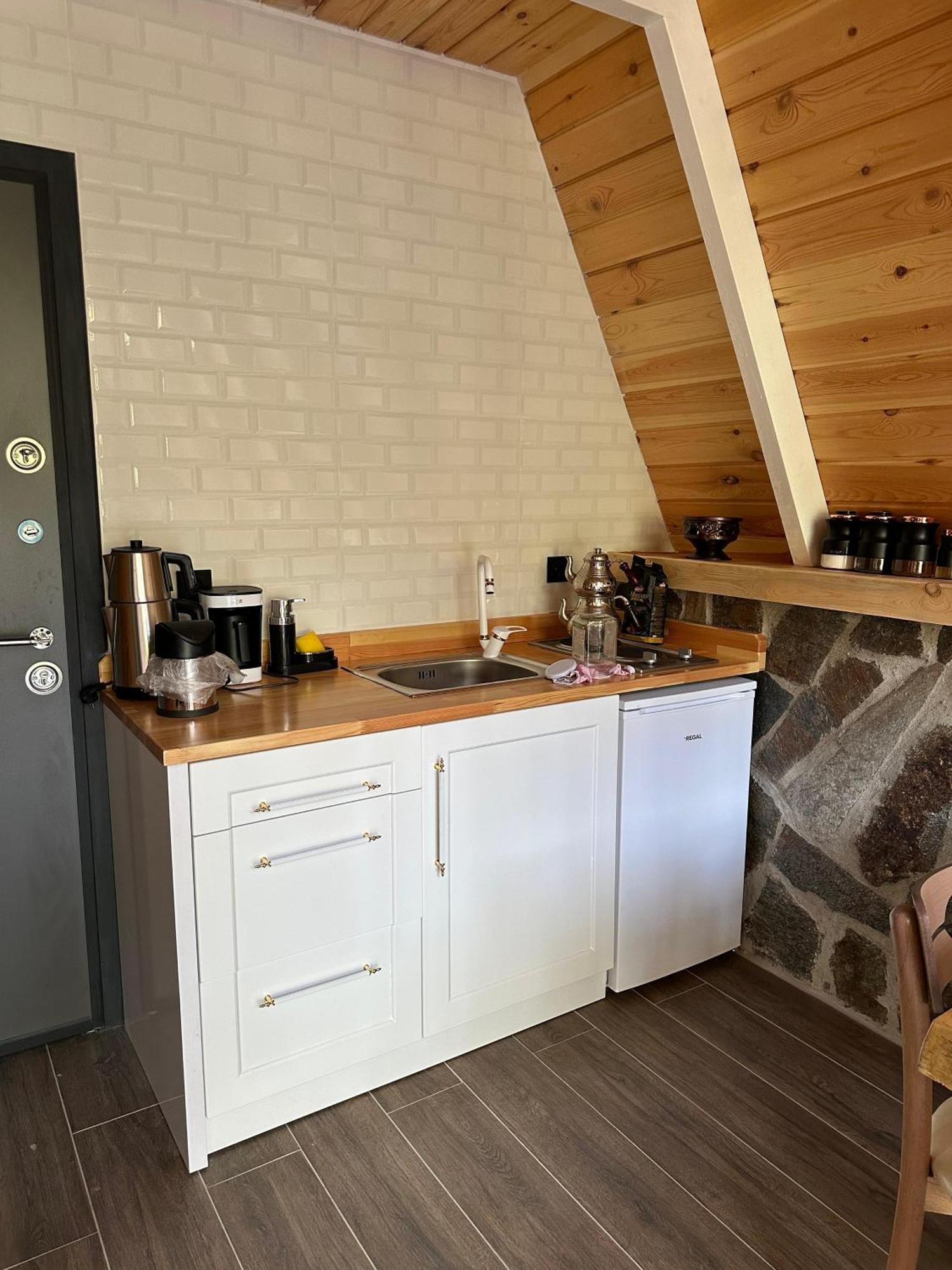 Ruby Bungalov Dogal Yasam Evleri Acomodação com café da manhã Pazar  Exterior foto